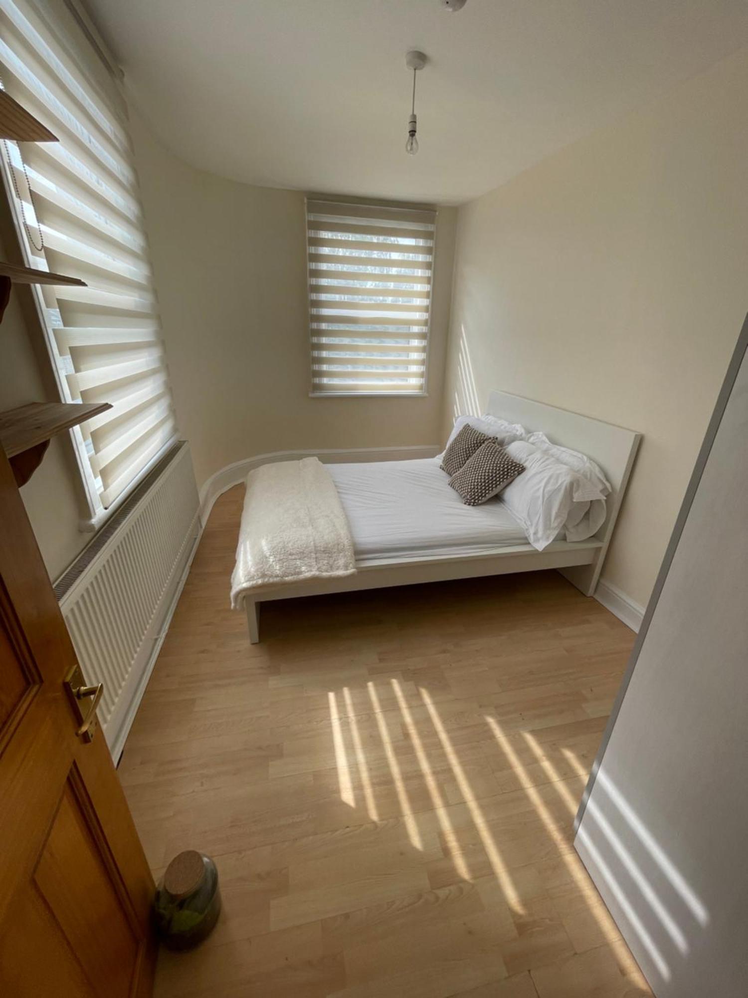 Entire 3 Bedroom Home - Minutes To Emirates Stadium! Londres Exterior foto